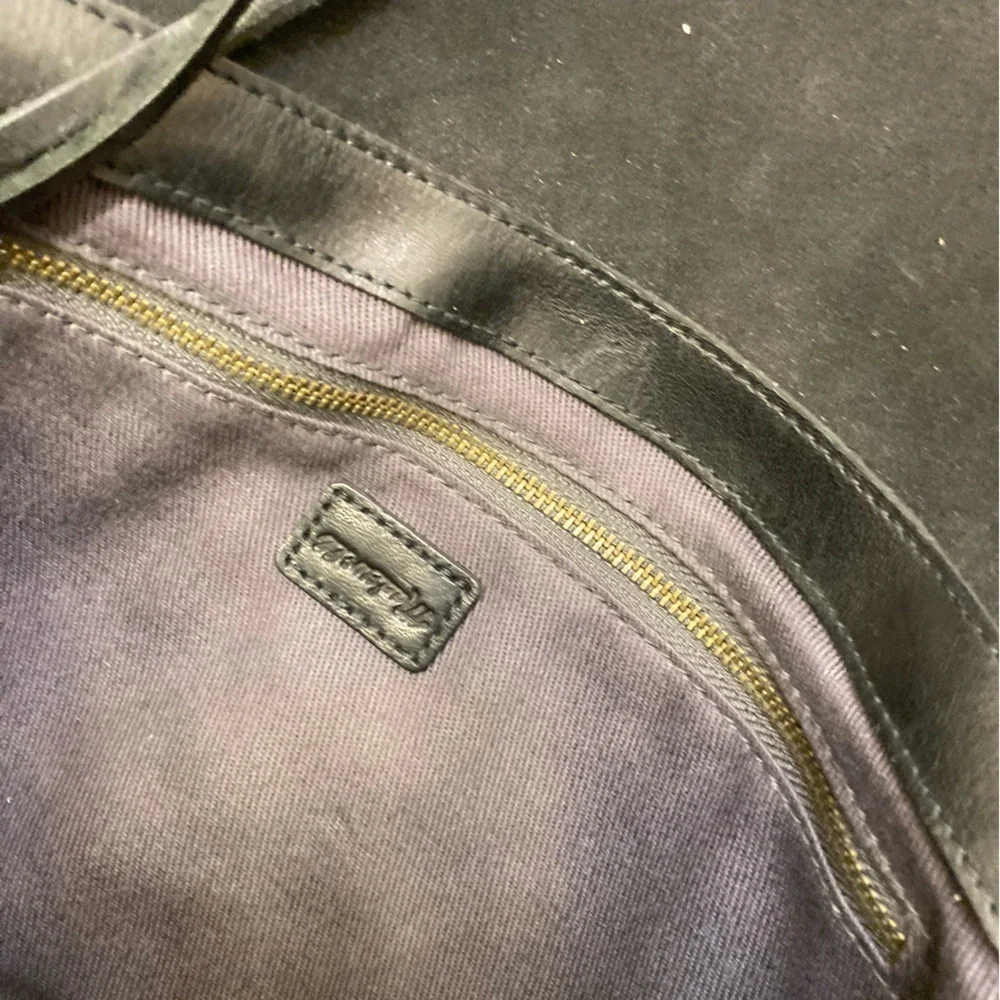 Madewell black leather clutch bag
